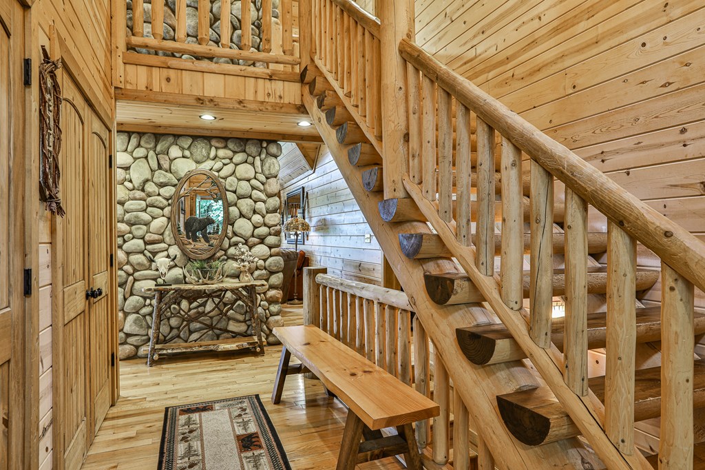 Blue Ridge, Georgia, 30513, United States, 4 Bedrooms Bedrooms, ,4 BathroomsBathrooms,Residential,Active,1998761