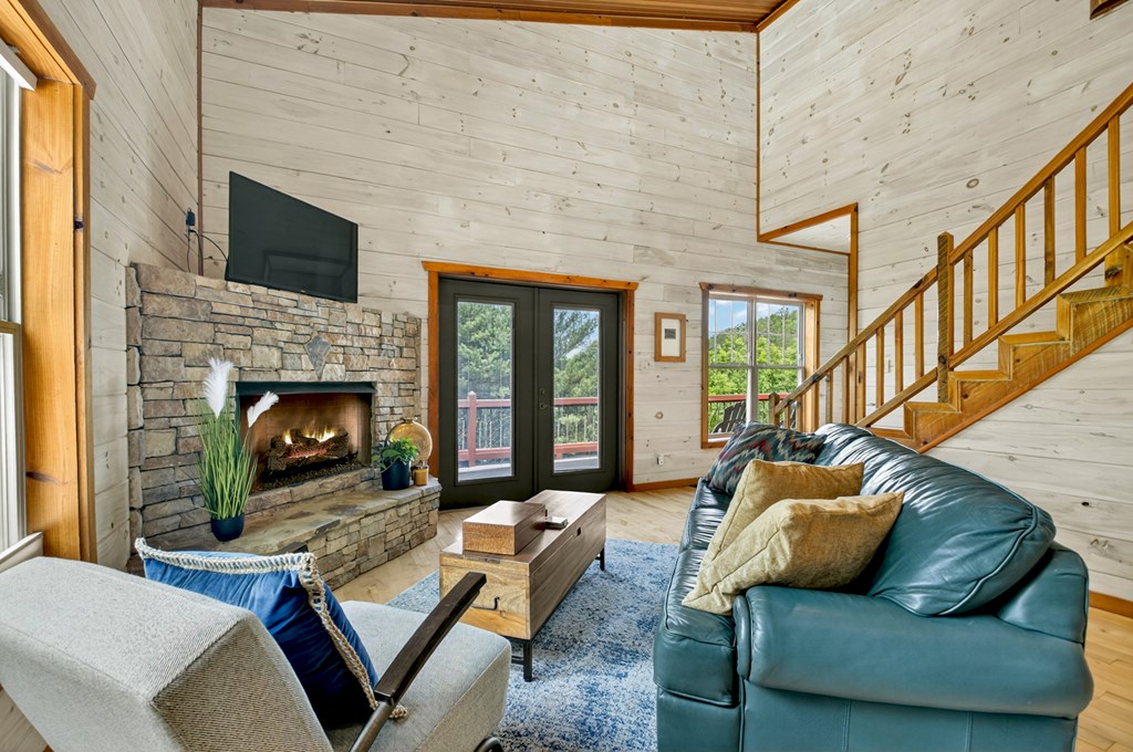 180 River Drive