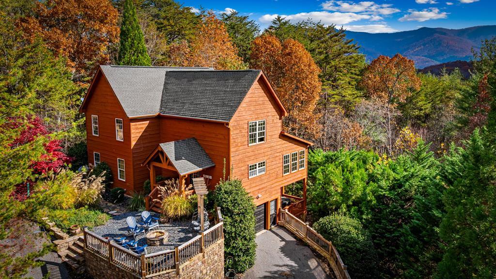 67 Timber Grace Court