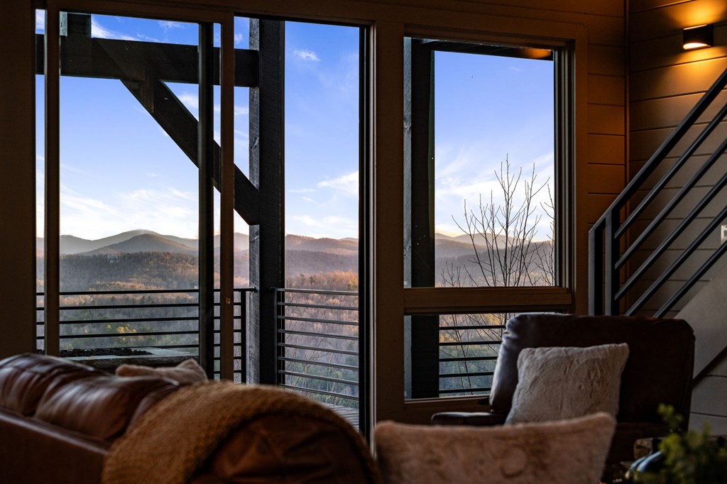 799 Bruce Mountain Road