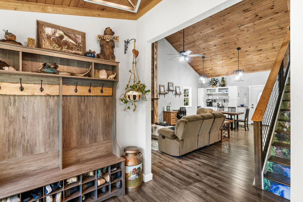 566 Old Cherry Mountain Trail