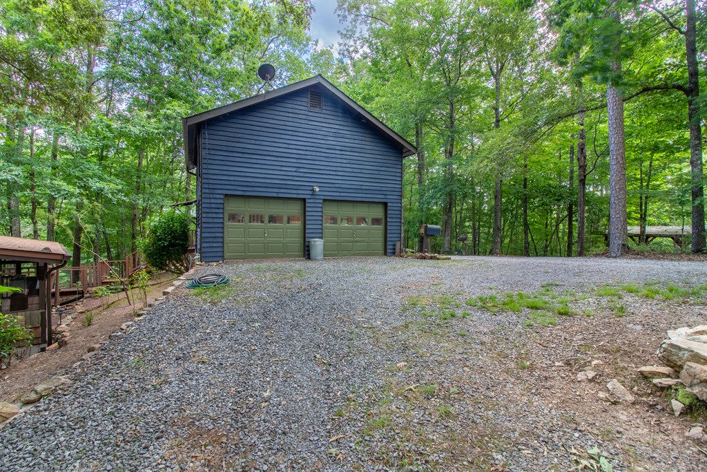 231 Buck Ridge Road