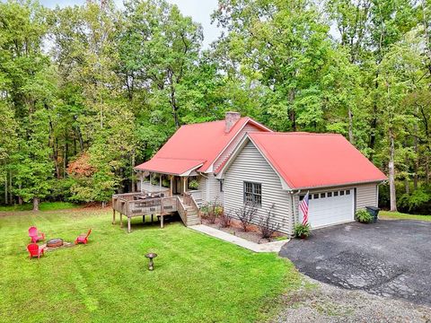 490 Jones Street Blairsville GA 30512