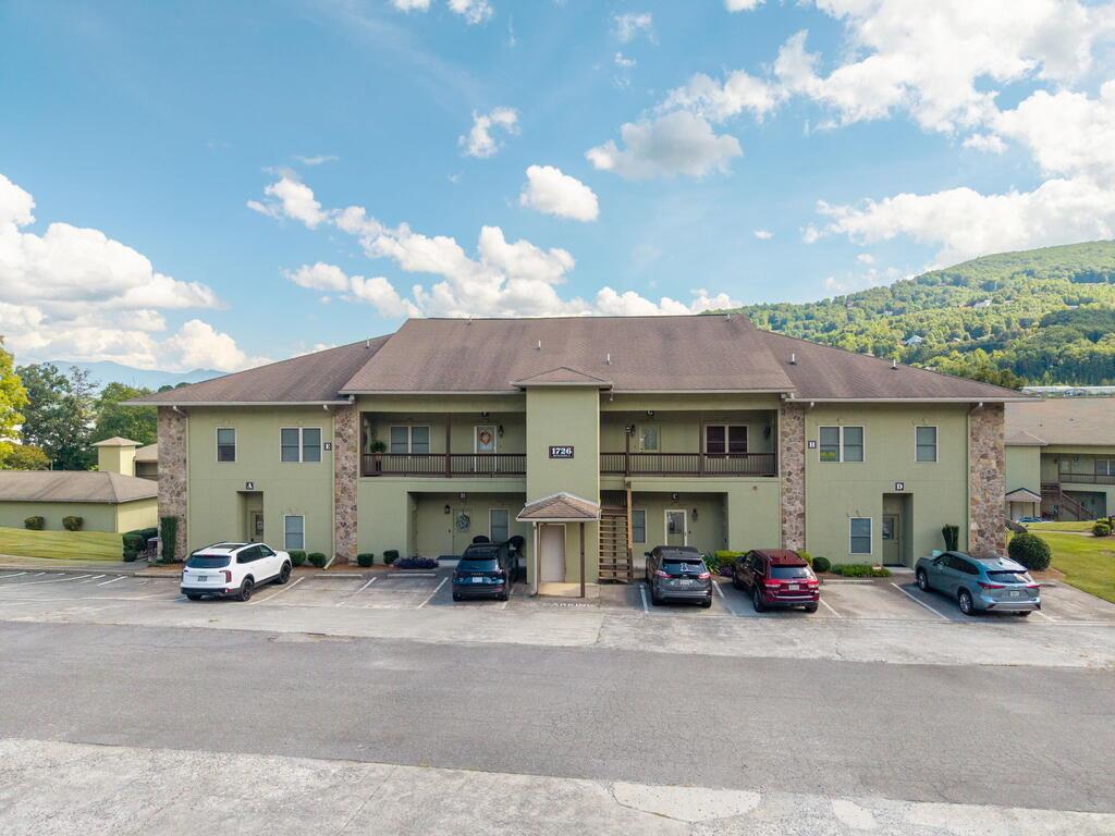 1726 #C Watercrest Way