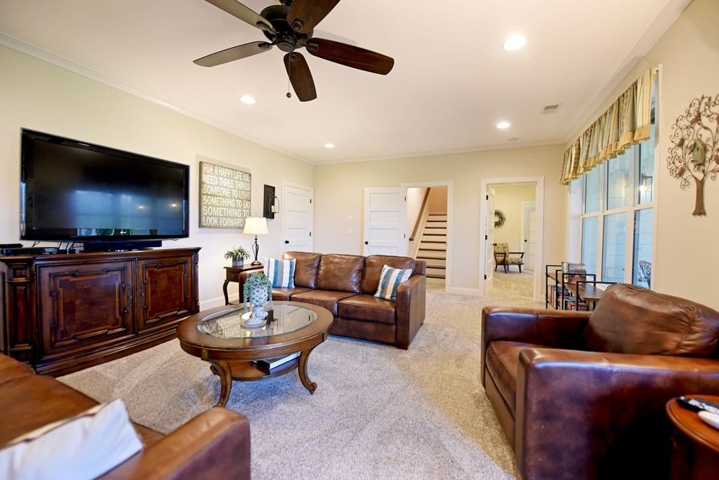 Blairsville, Georgia, 30512, United States, 4 Bedrooms Bedrooms, ,5 BathroomsBathrooms,Residential,Active,2030938