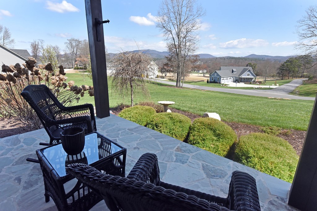 Blairsville, Georgia, 30512, United States, 4 Bedrooms Bedrooms, ,5 BathroomsBathrooms,Residential,Active,2030938