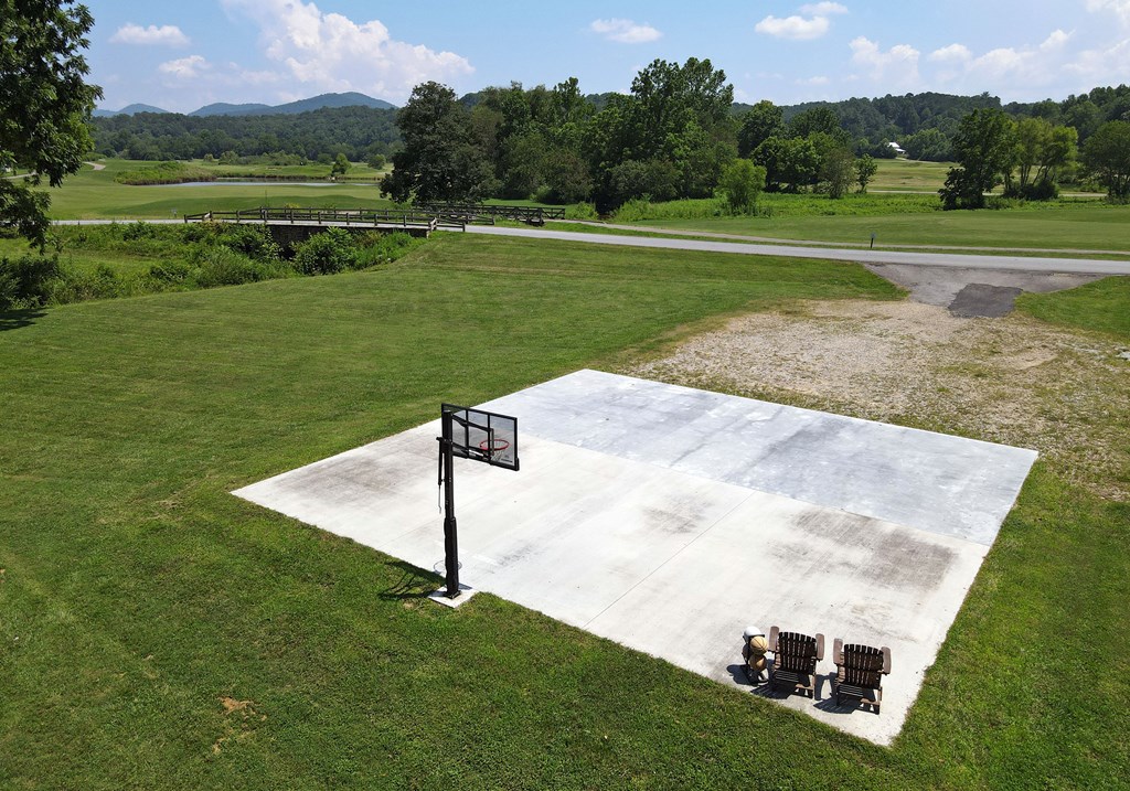 Blairsville, Georgia, 30512, United States, 4 Bedrooms Bedrooms, ,5 BathroomsBathrooms,Residential,Active,2030938