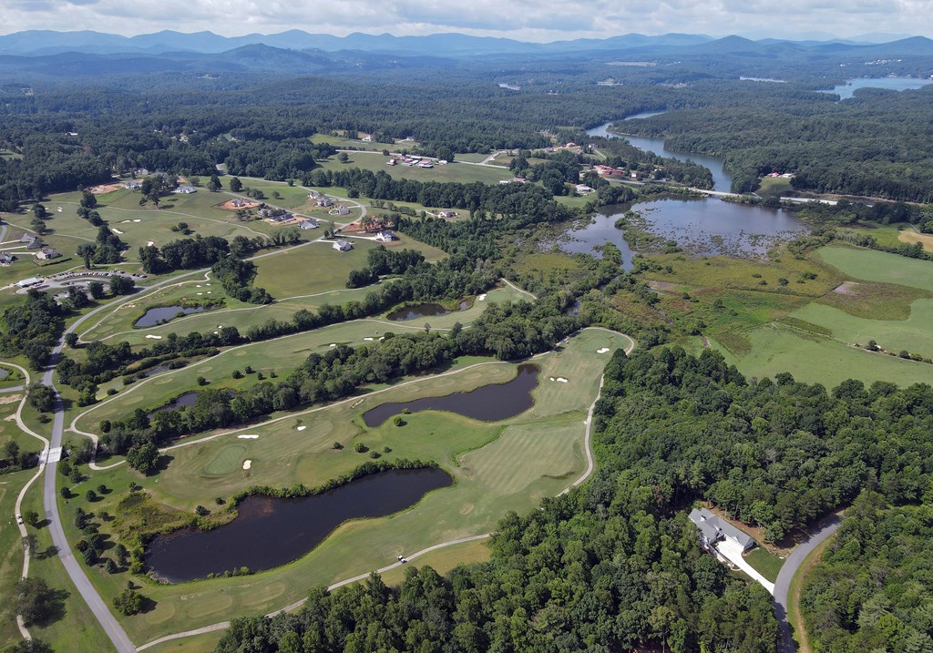 Blairsville, Georgia, 30512, United States, 4 Bedrooms Bedrooms, ,5 BathroomsBathrooms,Residential,Active,2030938