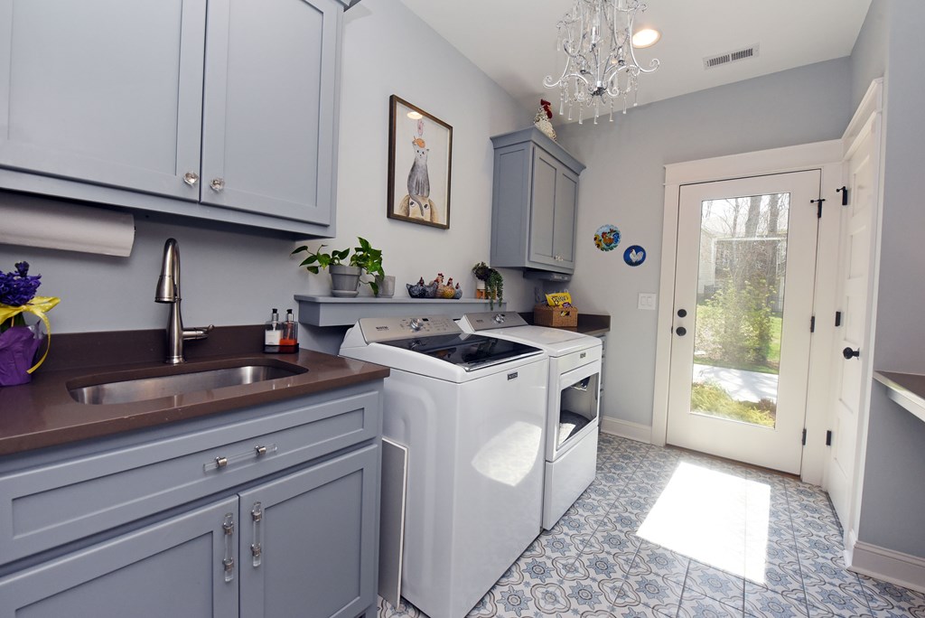 Blairsville, Georgia, 30512, United States, 4 Bedrooms Bedrooms, ,5 BathroomsBathrooms,Residential,Active,2030938