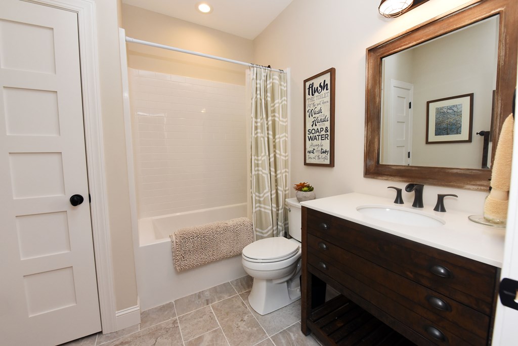 Blairsville, Georgia, 30512, United States, 4 Bedrooms Bedrooms, ,5 BathroomsBathrooms,Residential,Active,2030938