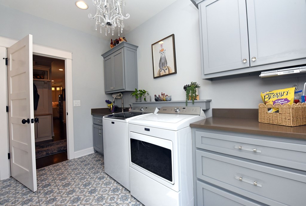 Blairsville, Georgia, 30512, United States, 4 Bedrooms Bedrooms, ,5 BathroomsBathrooms,Residential,Active,2030938