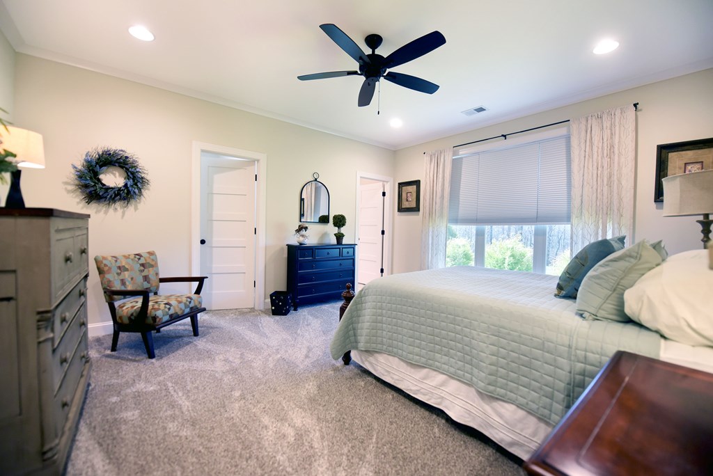 Blairsville, Georgia, 30512, United States, 4 Bedrooms Bedrooms, ,5 BathroomsBathrooms,Residential,Active,2030938