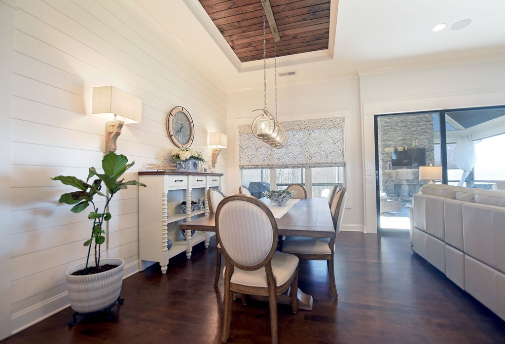 Blairsville, Georgia, 30512, United States, 4 Bedrooms Bedrooms, ,5 BathroomsBathrooms,Residential,Active,2030938