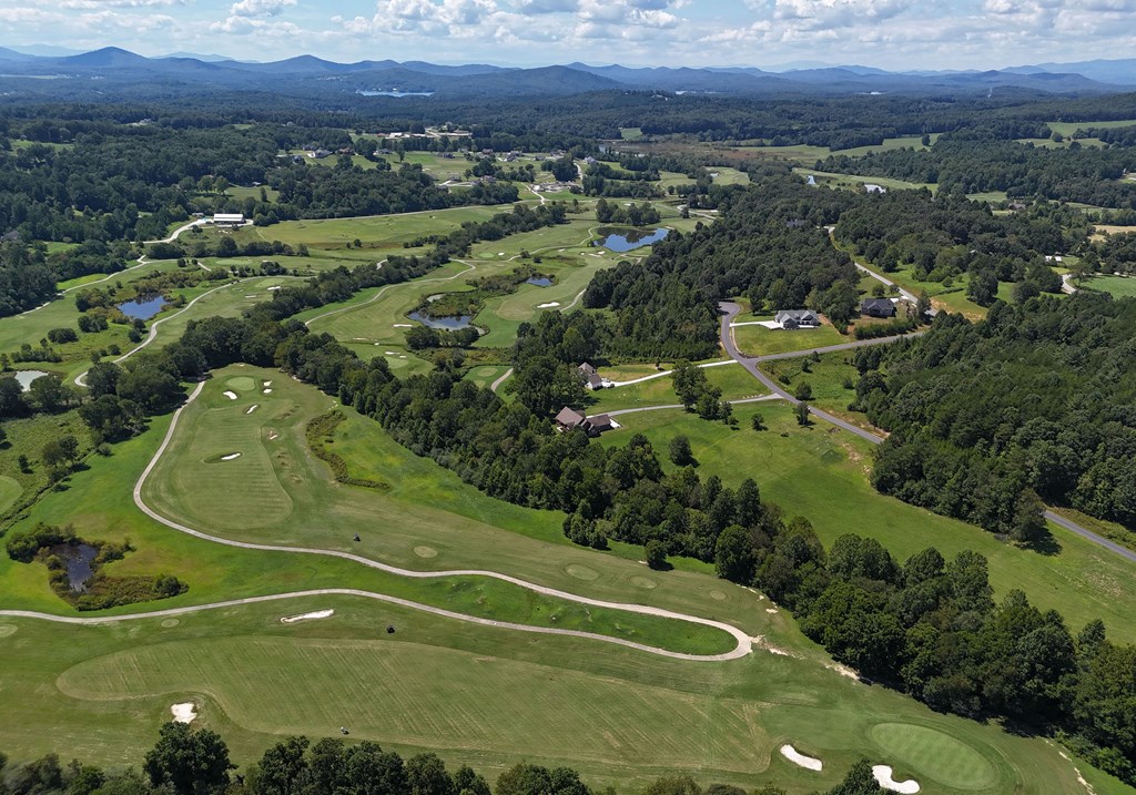 Blairsville, Georgia, 30512, United States, 4 Bedrooms Bedrooms, ,5 BathroomsBathrooms,Residential,Active,2030938
