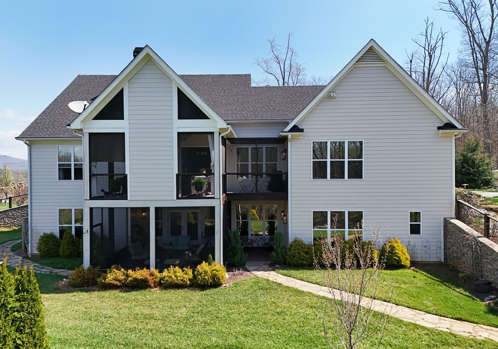 Blairsville, Georgia, 30512, United States, 4 Bedrooms Bedrooms, ,5 BathroomsBathrooms,Residential,Active,2030938