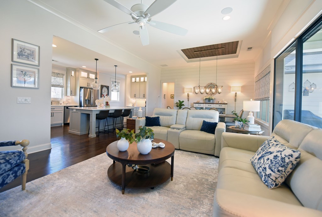 Blairsville, Georgia, 30512, United States, 4 Bedrooms Bedrooms, ,5 BathroomsBathrooms,Residential,Active,2030938
