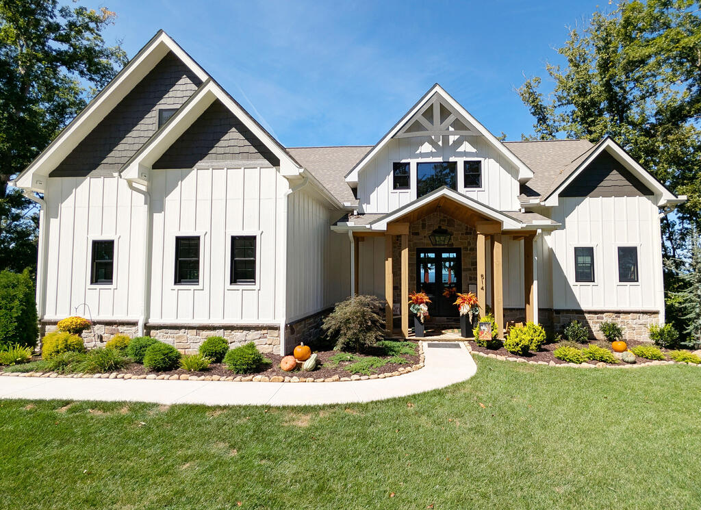 514 Winding Ridge