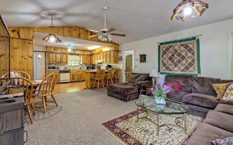A home in Hiawassee
