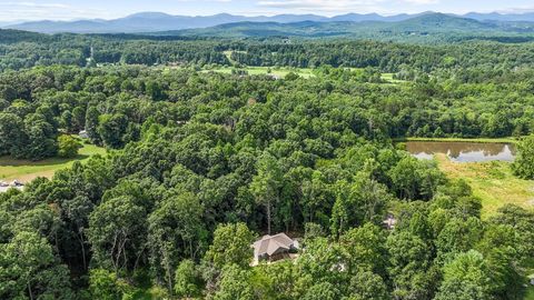 A home in Blairsville