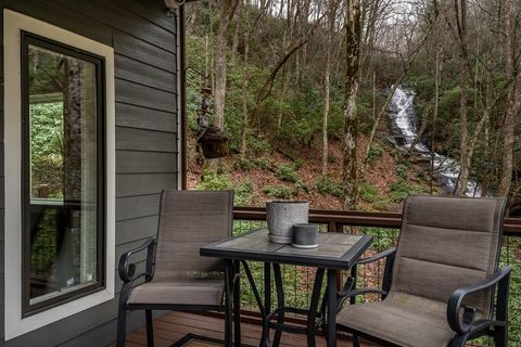 185 Huckleberry Cove Drive Jasper GA 30143