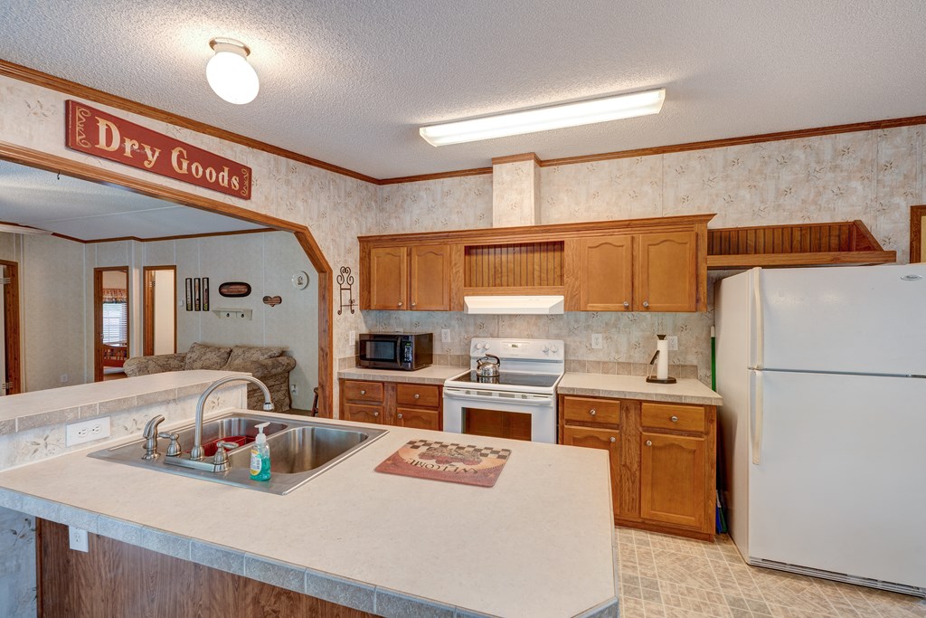 150 Hickory Hills Lane