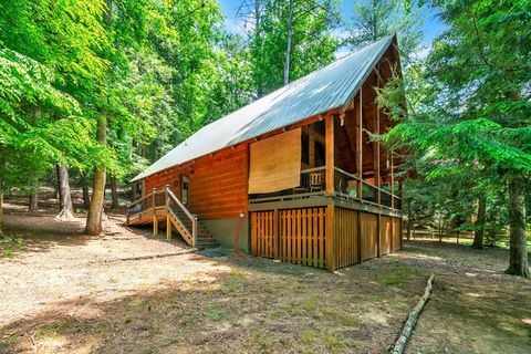 A home in Ellijay