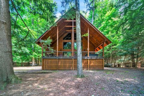 A home in Ellijay