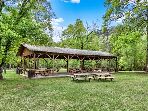 A home in Ellijay