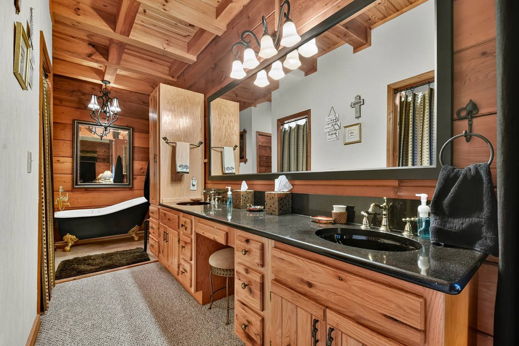 Cherry Log, Georgia, 30522, United States, 4 Bedrooms Bedrooms, ,4 BathroomsBathrooms,Residential,Active,2031430