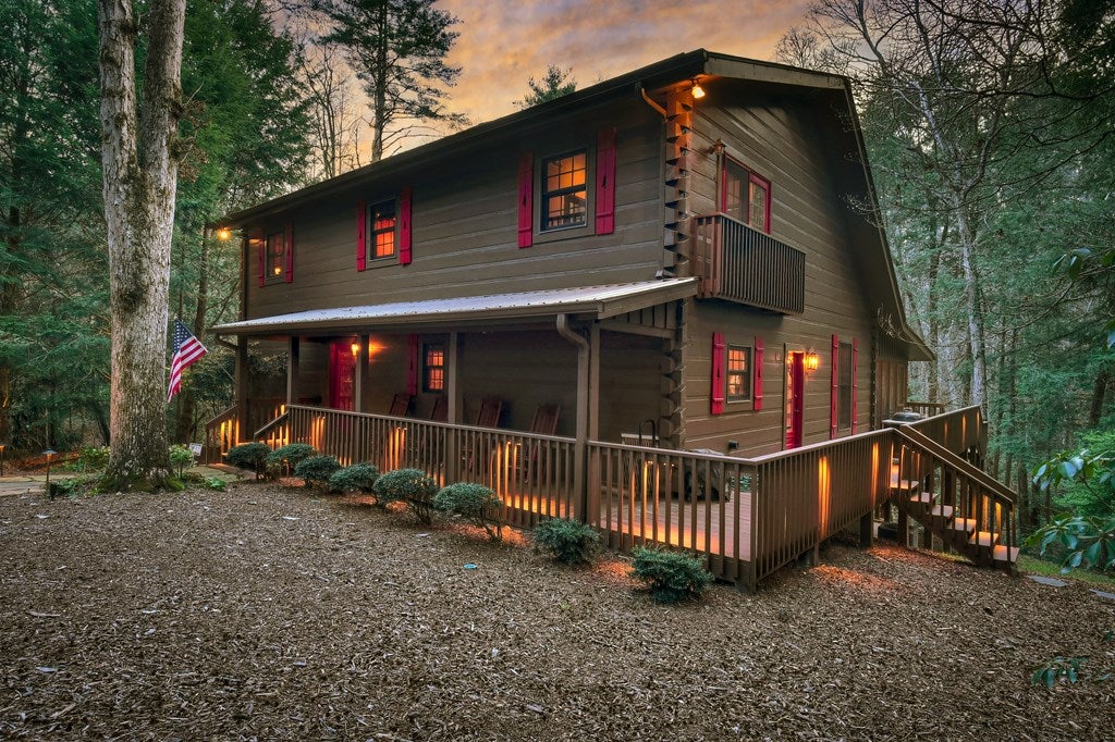 Cherry Log, Georgia, 30522, United States, 4 Bedrooms Bedrooms, ,4 BathroomsBathrooms,Residential,Active,2031430