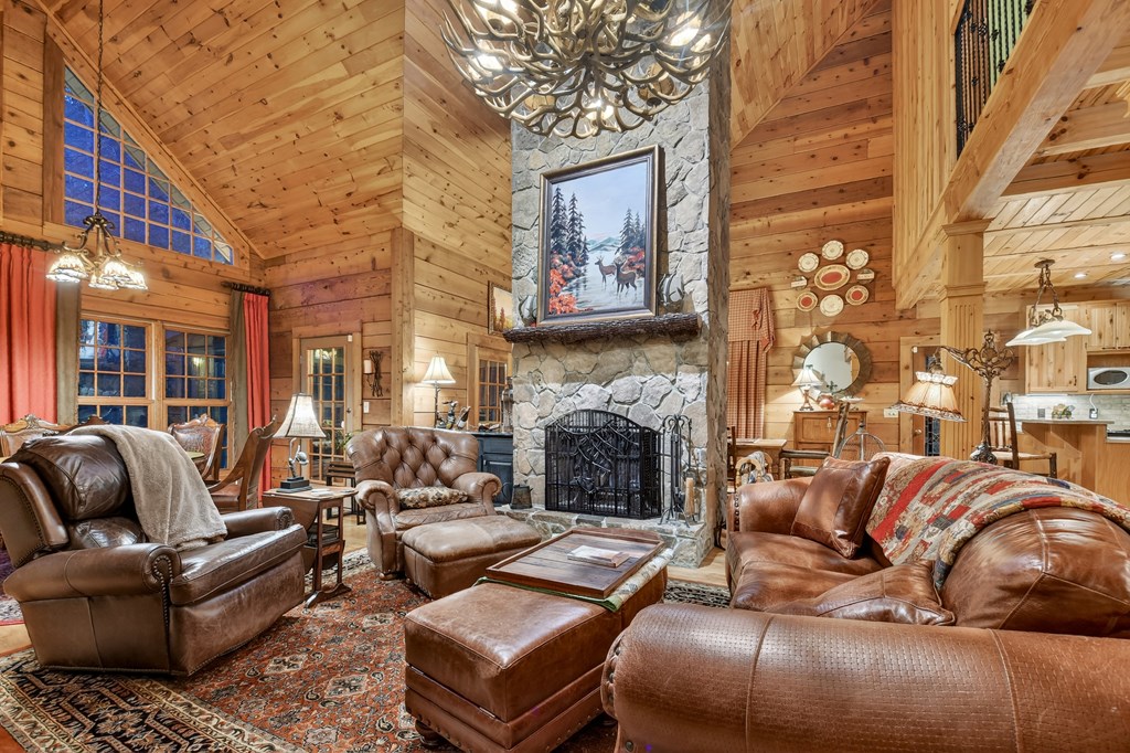 Cherry Log, Georgia, 30522, United States, 4 Bedrooms Bedrooms, ,4 BathroomsBathrooms,Residential,Active,2031430