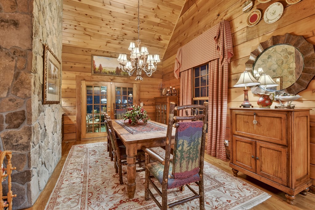 Cherry Log, Georgia, 30522, United States, 4 Bedrooms Bedrooms, ,4 BathroomsBathrooms,Residential,Active,2031430