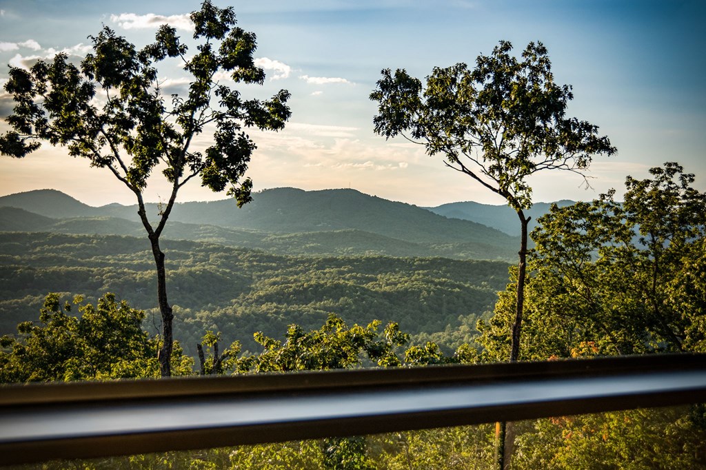 105 Longview Terrace