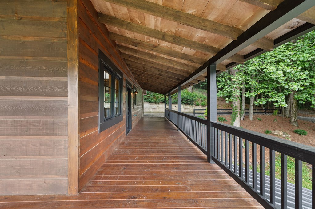Blue Ridge, Georgia, 30513, United States, 3 Bedrooms Bedrooms, ,4 BathroomsBathrooms,Residential,Active,2008330
