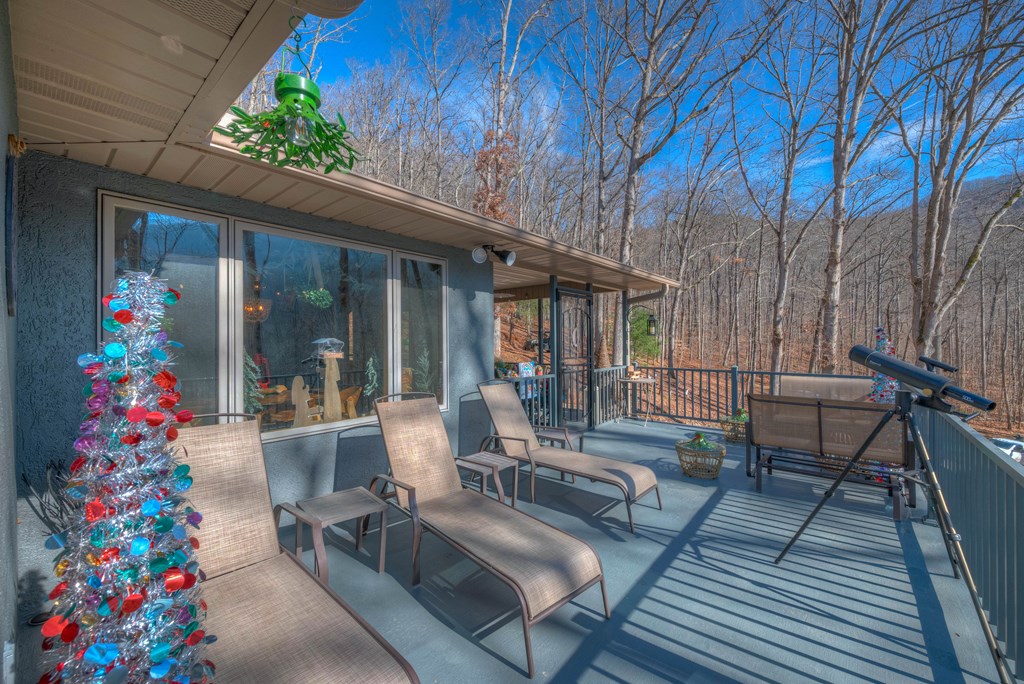 Hiawassee, Georgia, 30546, United States, 3 Bedrooms Bedrooms, ,2 BathroomsBathrooms,Residential,Active,2007353