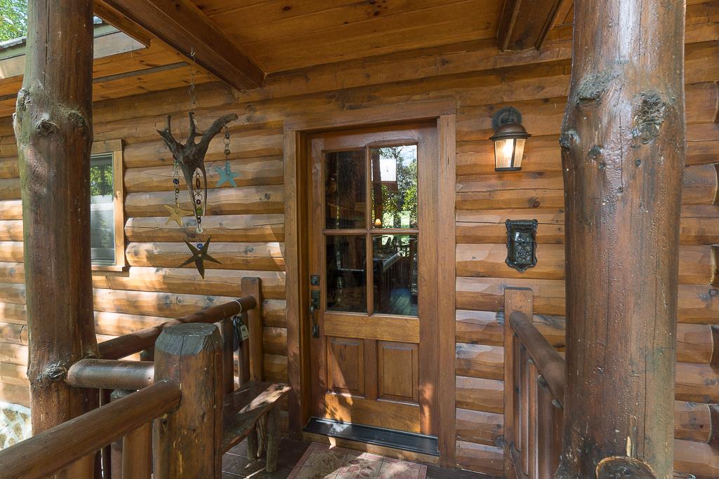 399 Vineyard Creek Way