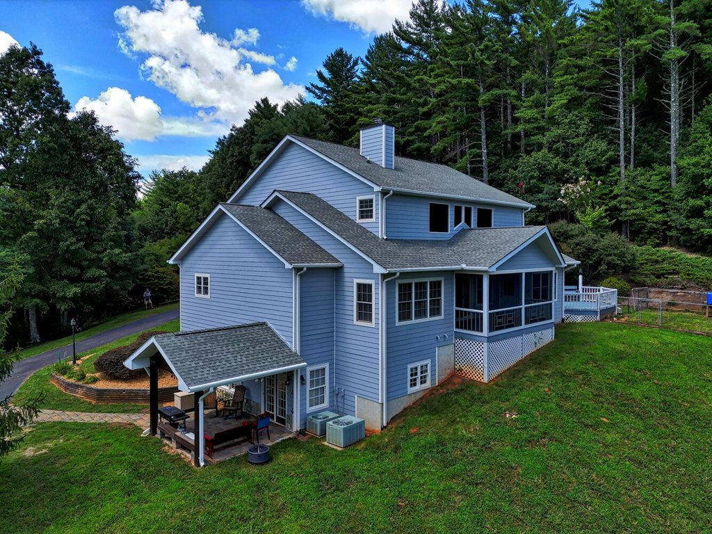 170 High Vista