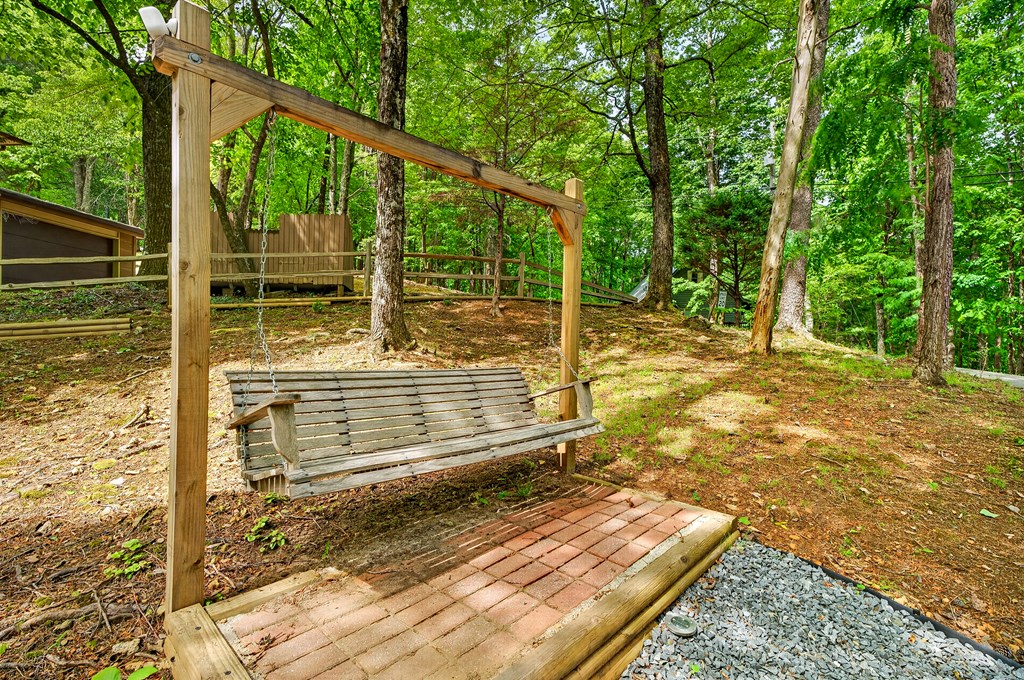 747 Mountain Oak Road