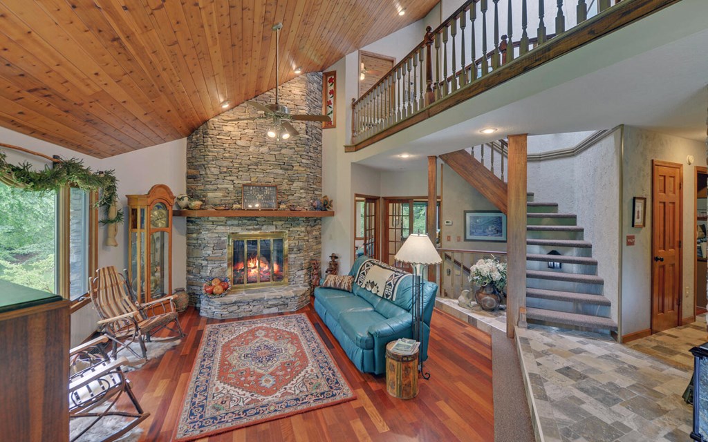 186 Fairhaven Drive
