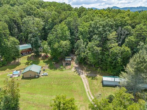 2153 Martins Creek Road Murphy NC 28906
