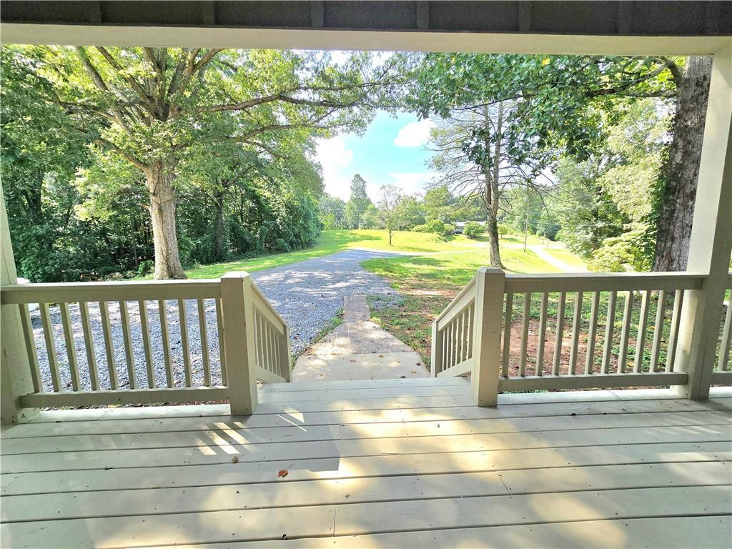 2417 Mobile Road