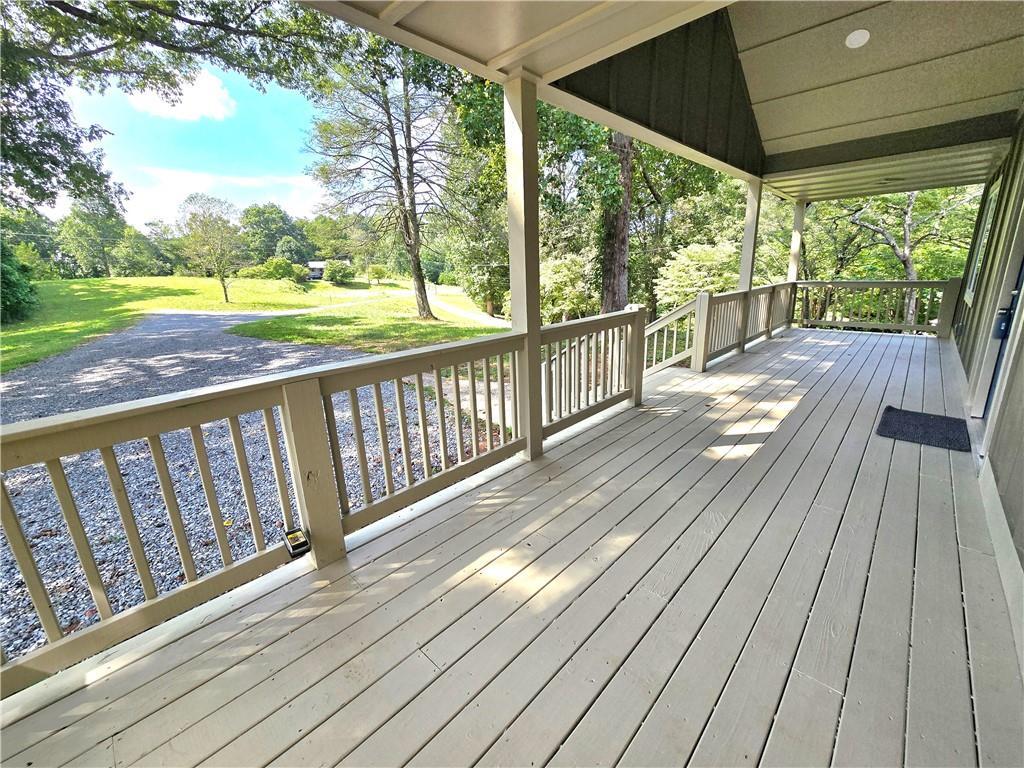 2417 Mobile Road