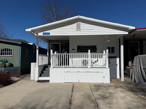 4205 River Bank Run Hiawassee GA 30546