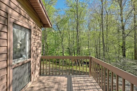 A home in Hiawassee