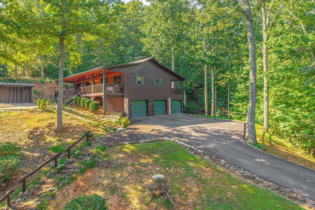 320 Mossy Creek Trail