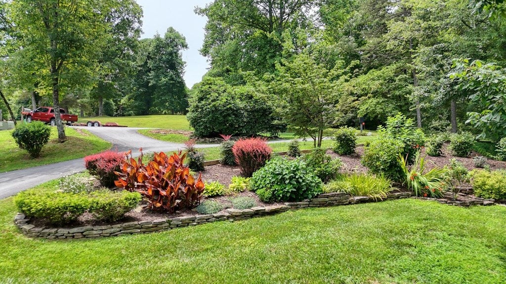 Blairsville, Georgia, 30512, United States, 3 Bedrooms Bedrooms, ,3 BathroomsBathrooms,Residential,Active,1877859