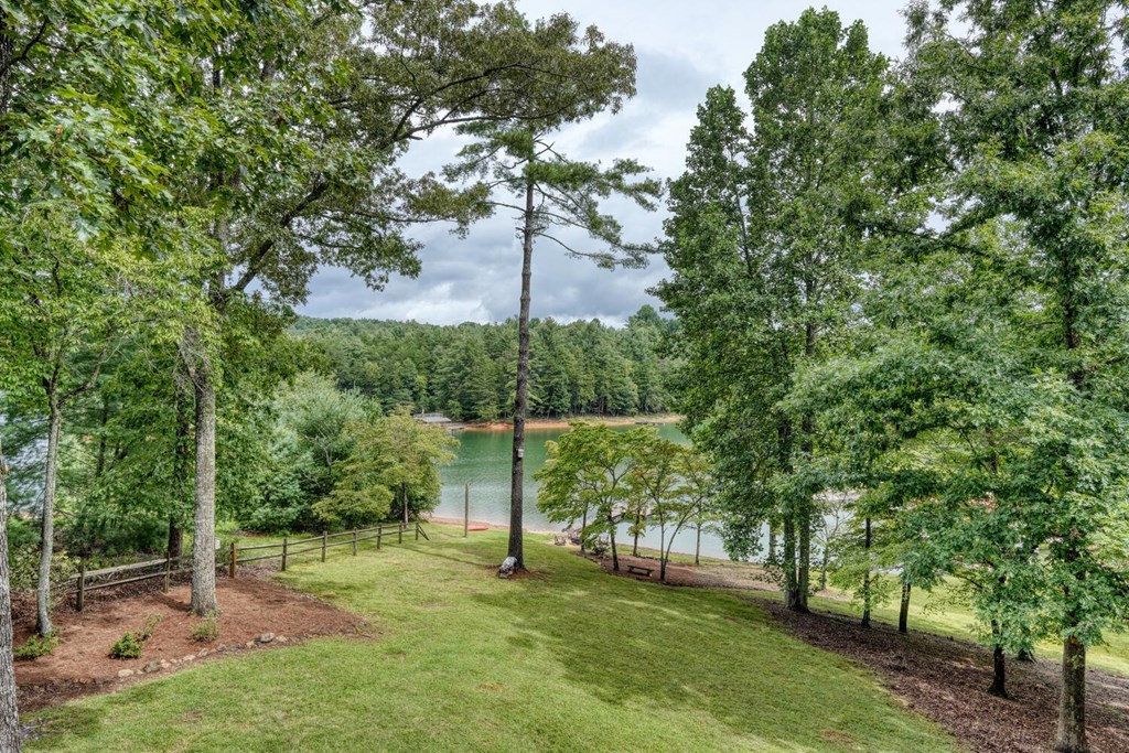 Blairsville, Georgia, 30512, United States, 4 Bedrooms Bedrooms, ,4 BathroomsBathrooms,Residential,Active,2029708