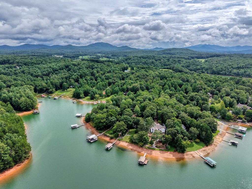Blairsville, Georgia, 30512, United States, 4 Bedrooms Bedrooms, ,4 BathroomsBathrooms,Residential,Active,2029708