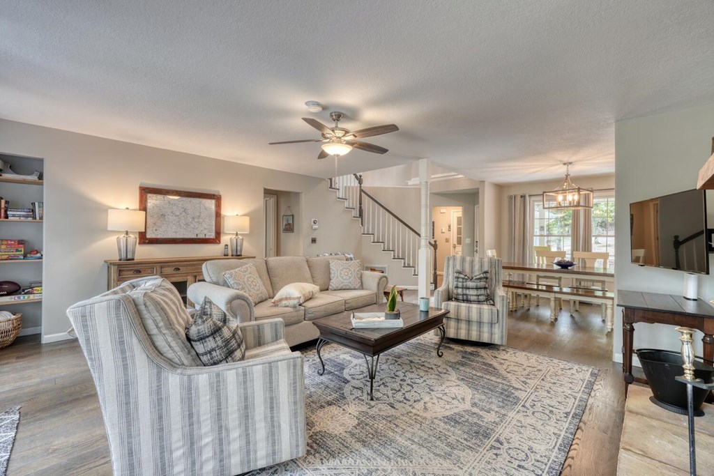 Blairsville, Georgia, 30512, United States, 4 Bedrooms Bedrooms, ,4 BathroomsBathrooms,Residential,Active,2029708
