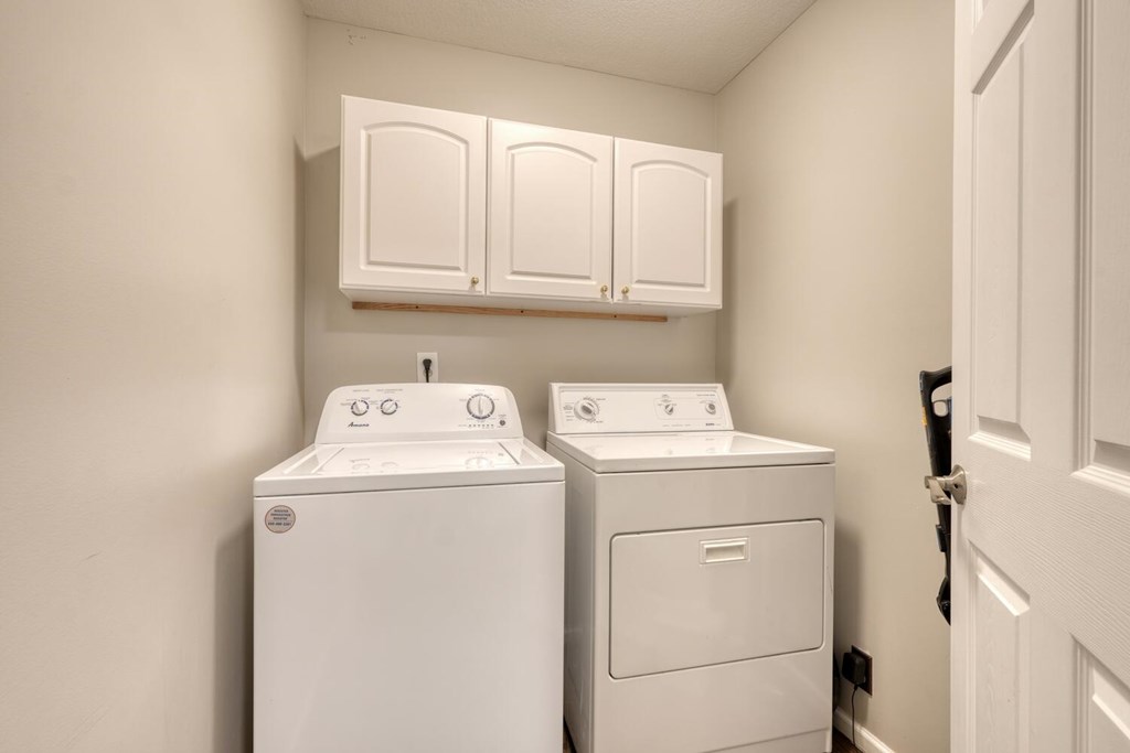 Blairsville, Georgia, 30512, United States, 4 Bedrooms Bedrooms, ,4 BathroomsBathrooms,Residential,Active,2029708